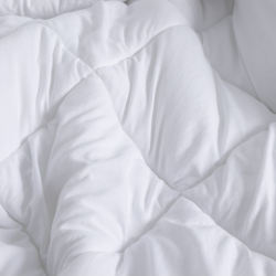 Edredón Don Algodón LULU con volantes