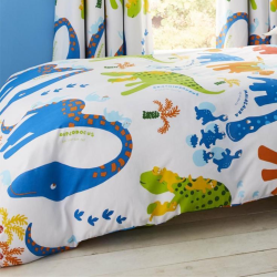 FUNDA NORDICA DINO DE CATHERINE LANSFIELD