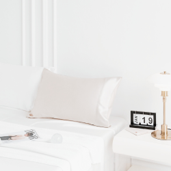 Funda de almohada 100% seda satén natural de venta en Almacenes Julián Sánchez.