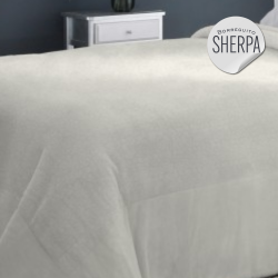 Edredón Sherpa con borreguito Modelo Tahari de venta Online!
