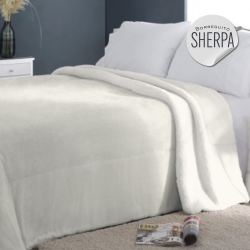 Edredón Sherpa con borreguito Modelo Tahari de venta Online!