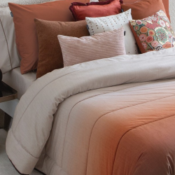 Edredones y boutis Antilo Eros, de venta online en Almacenes Julián Sánchez.